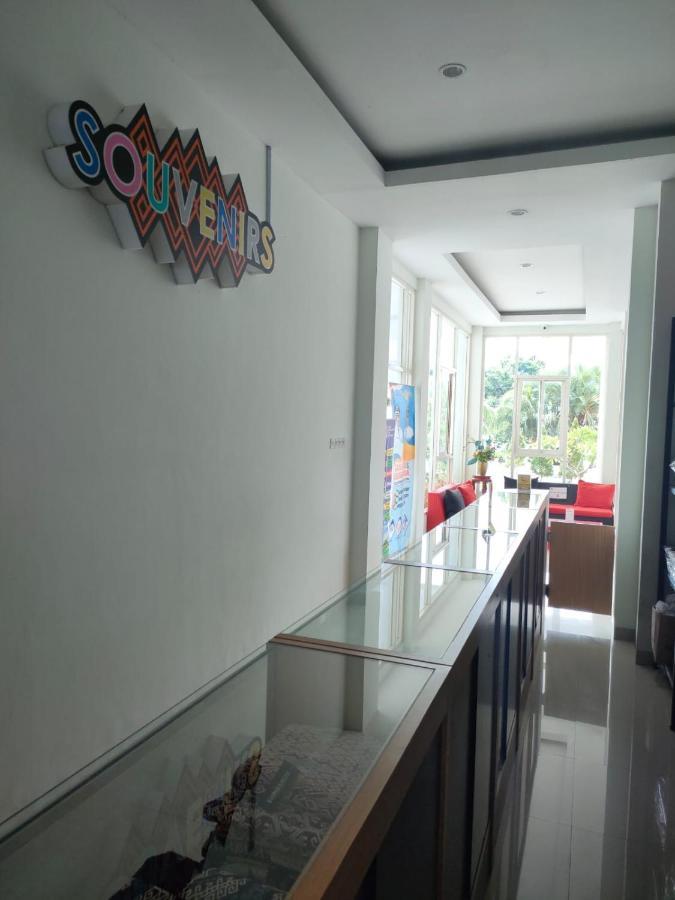 Naka Hotel Kupang Kupang  Dış mekan fotoğraf