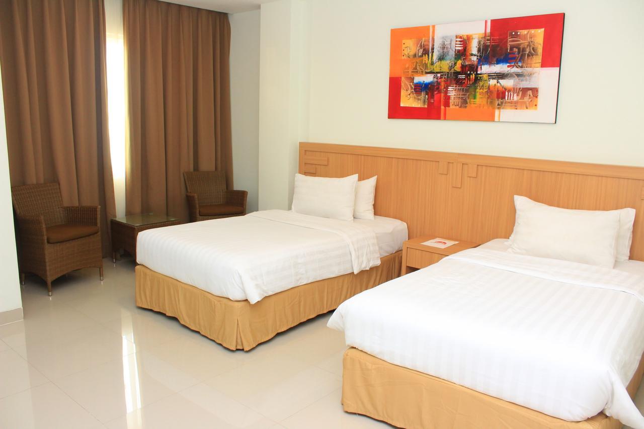 Naka Hotel Kupang Kupang  Dış mekan fotoğraf